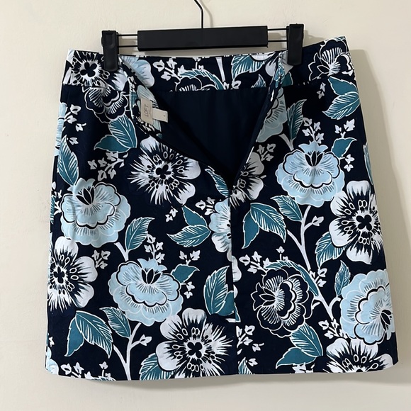 LOFT Outlet Blue Black White Floral Pencil Skirt Size 6 - Picture 4 of 7